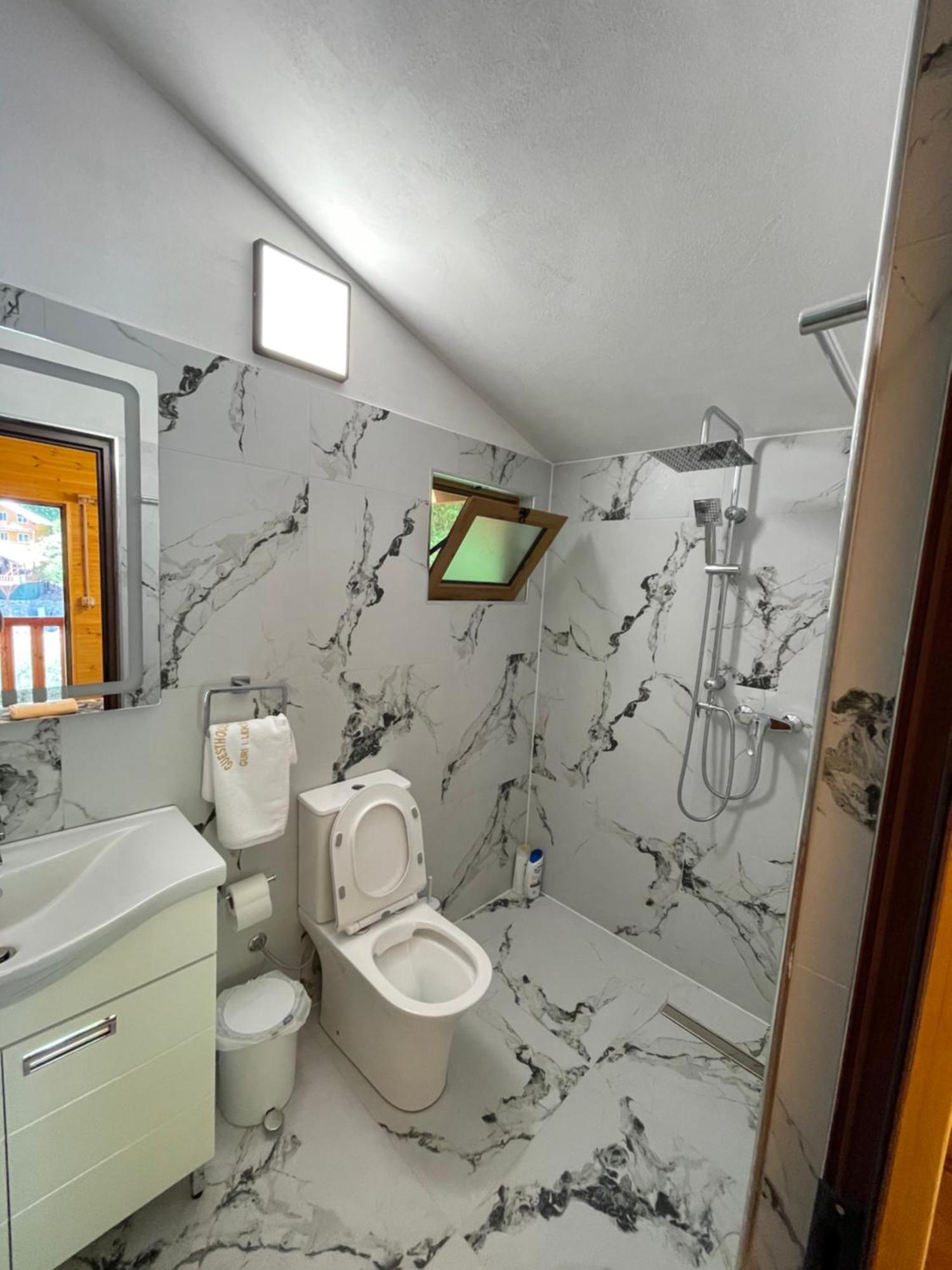 Guri I Lekes Guesthouse Moll' e Shoshit Eksteriør bilde